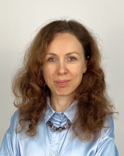 Екатерина Лежнева