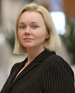 Оксана Лейссон