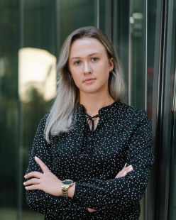 Александра Голикова